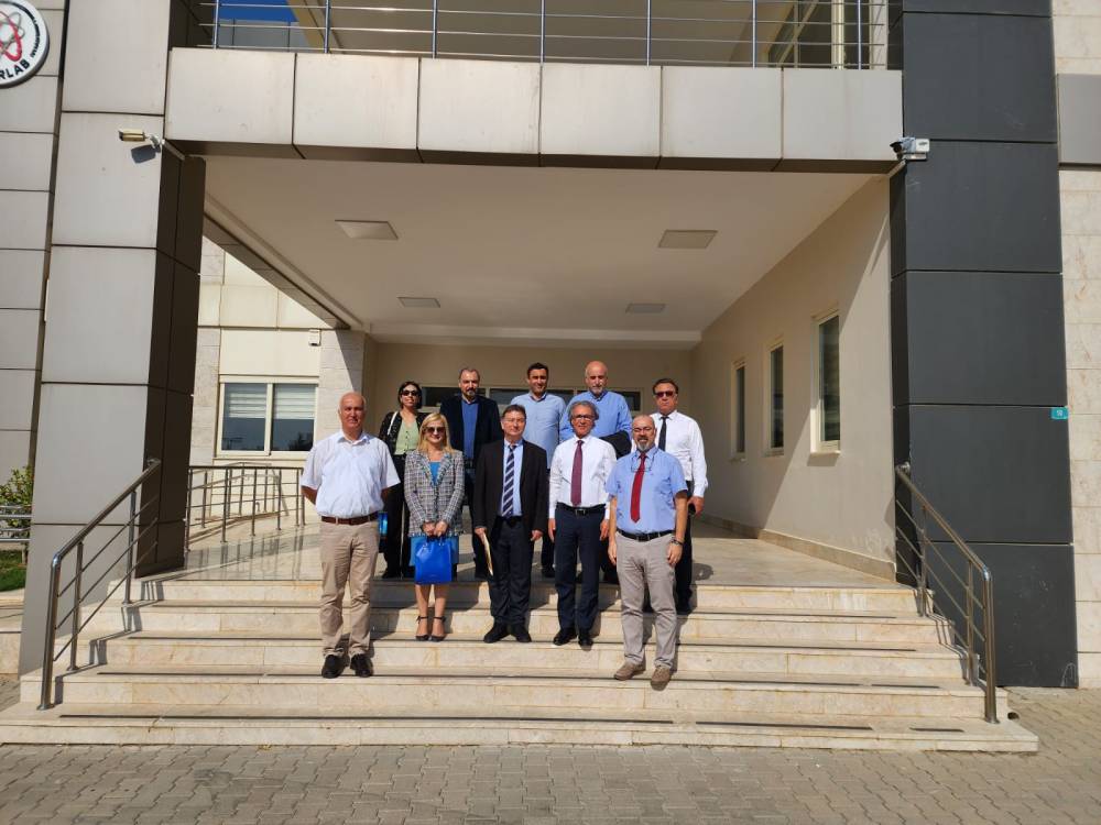 Mersin Üniversitesi Rektör Yardımcısı ve Merkez Lab. Müdürü ÇÜMERLAB'ı ziyaret etti.